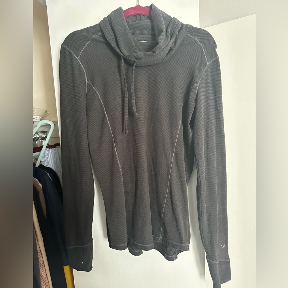 White Sierra Women’s cowl neck grey sweater size medium